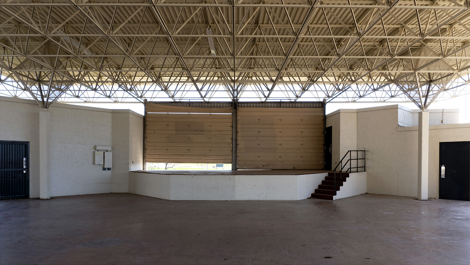Rosedale Park, March 2021, Archival Pigment Print on Hahnemühle Photo Rag Baryta, 17 × 30 inches.